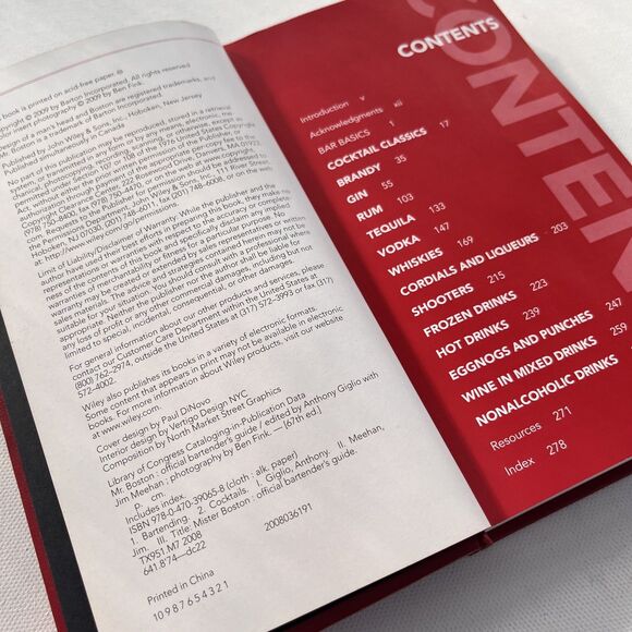 Lot of 2 Drink Books-Mr. Boston Official Bartender's Guide & Champagne Cocktails - Picture 8 of 12